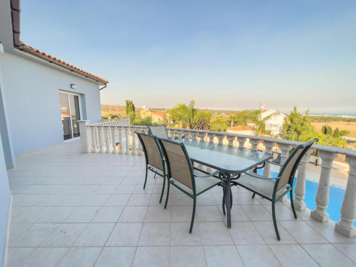 Grand Villa Lynn Seaview Agia Napa Exterior foto
