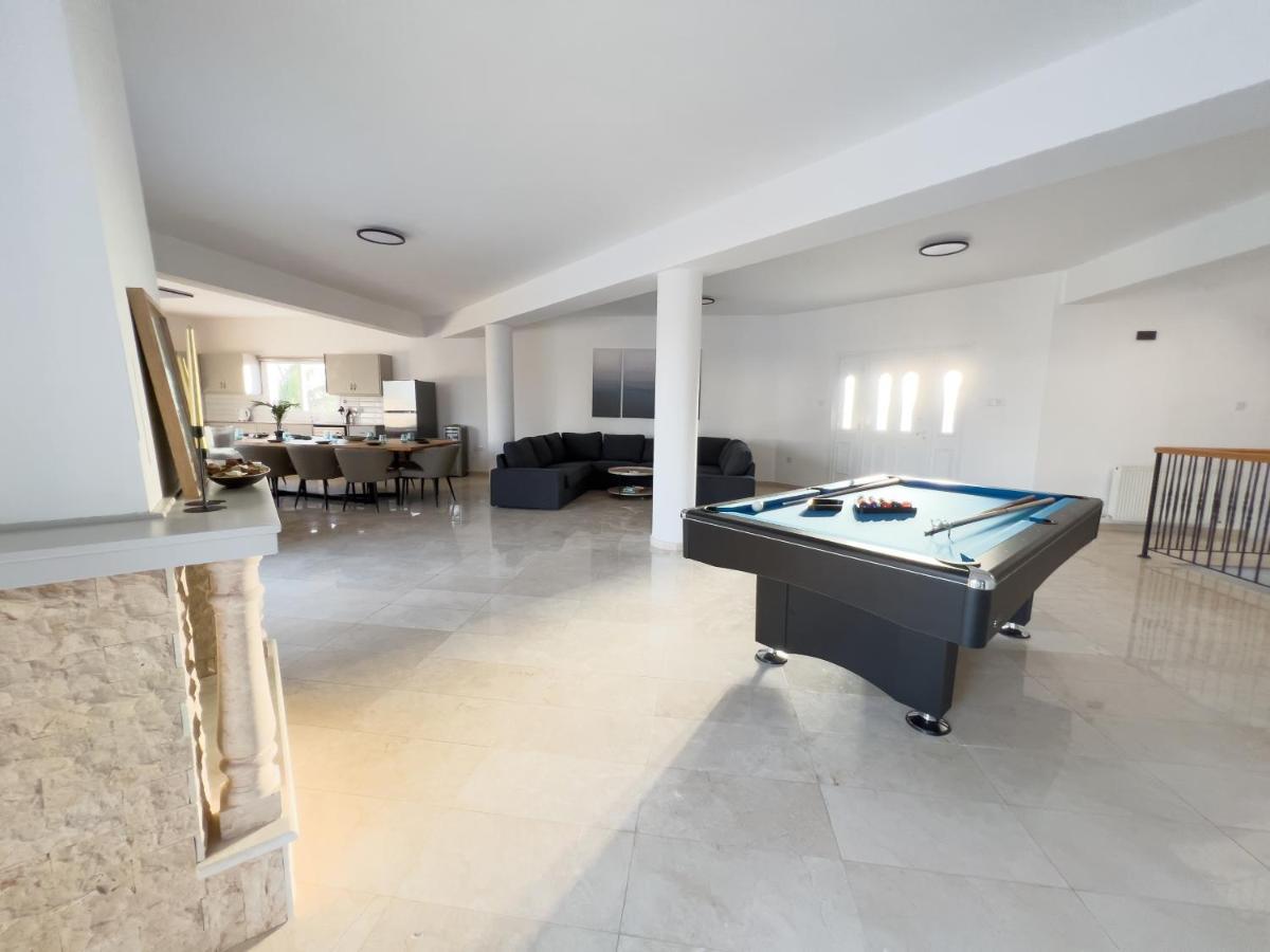 Grand Villa Lynn Seaview Agia Napa Exterior foto