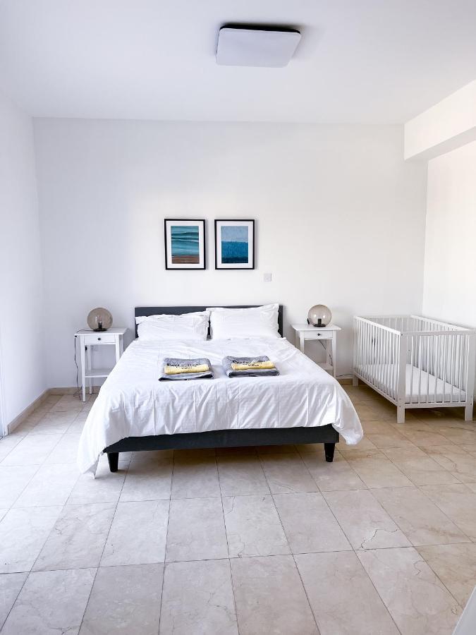 Grand Villa Lynn Seaview Agia Napa Exterior foto